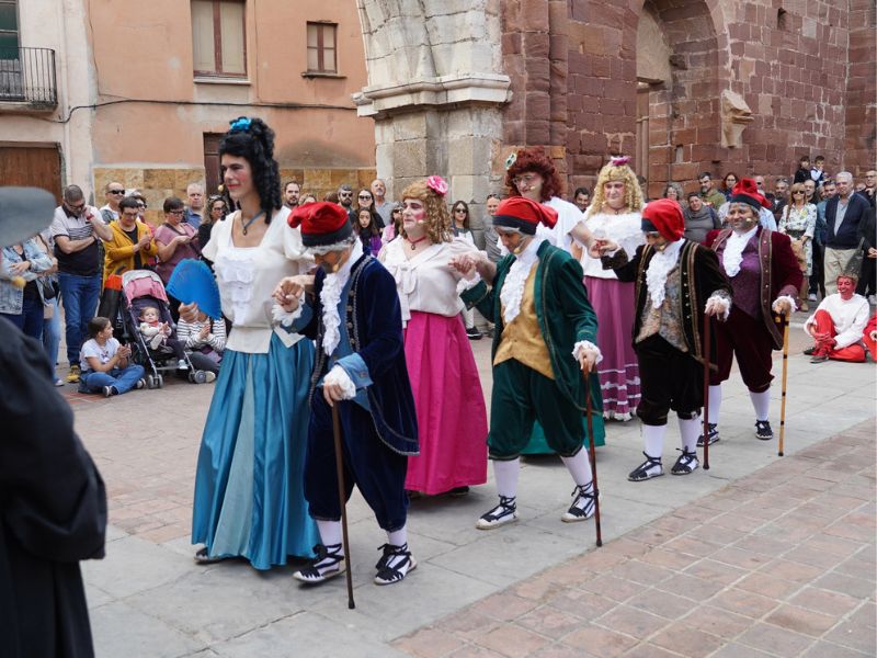 Ball de Dames i Vells