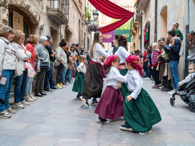 La dansa de la Fira
